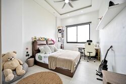 Avon Park (D13), Condominium #455750701